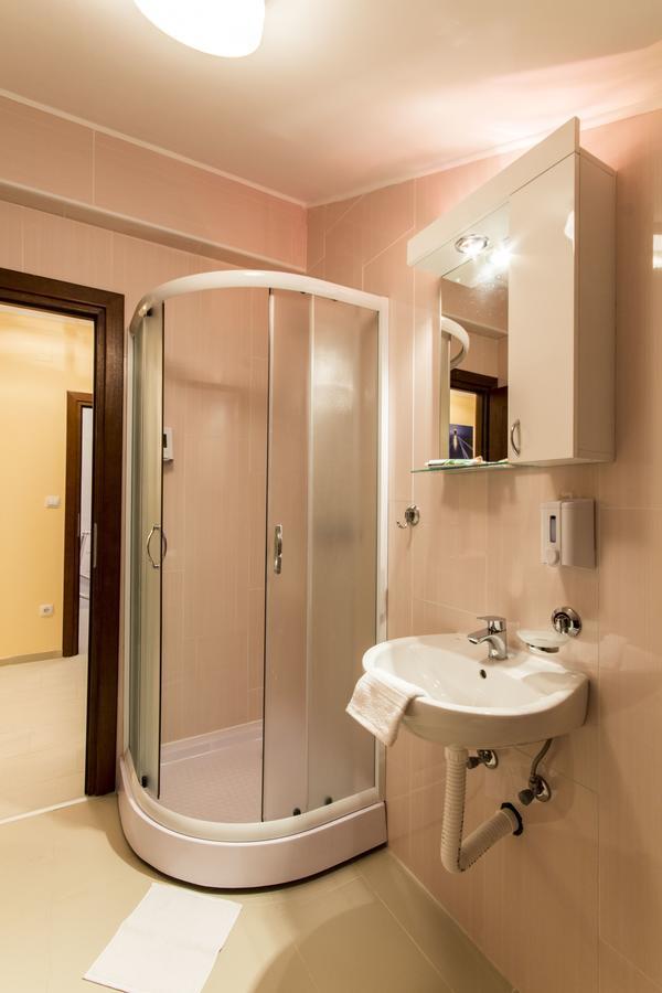 Miami Spa And Wellness Belgrade Extérieur photo