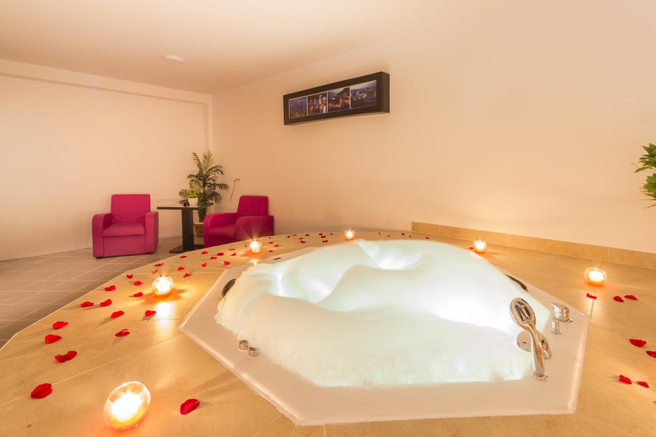 Miami Spa And Wellness Belgrade Extérieur photo