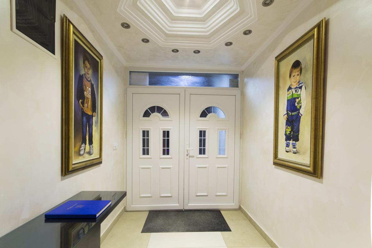 Miami Spa And Wellness Belgrade Extérieur photo